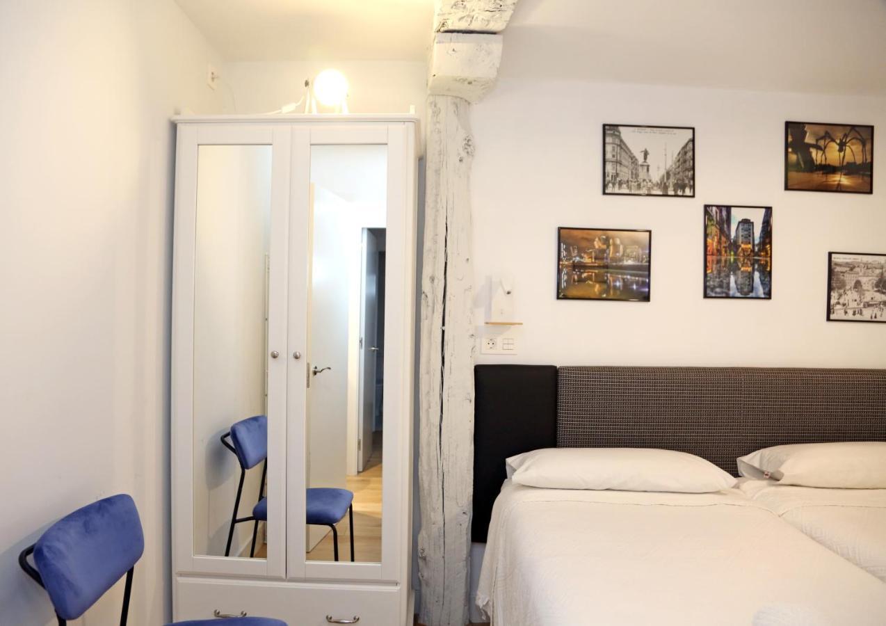 Apartamento Piso Reformado Frente A La Catedral Bilbao Exterior foto